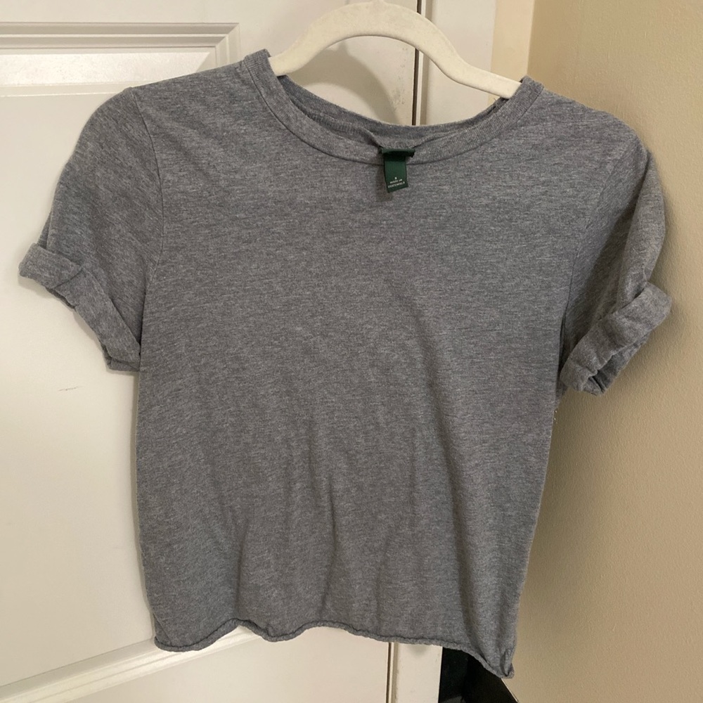 Wild fable grey cuffed t-shirt.